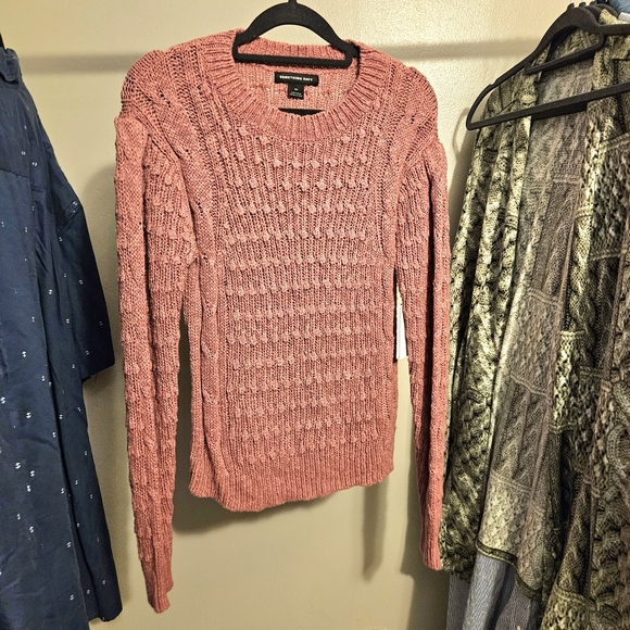 Something Navy Cable Sweater XS - Picture 2 of 7